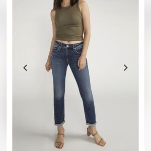 Silver Jeans Boyfriend Mid Rise Slim Leg Jeans in Indigo Size 31